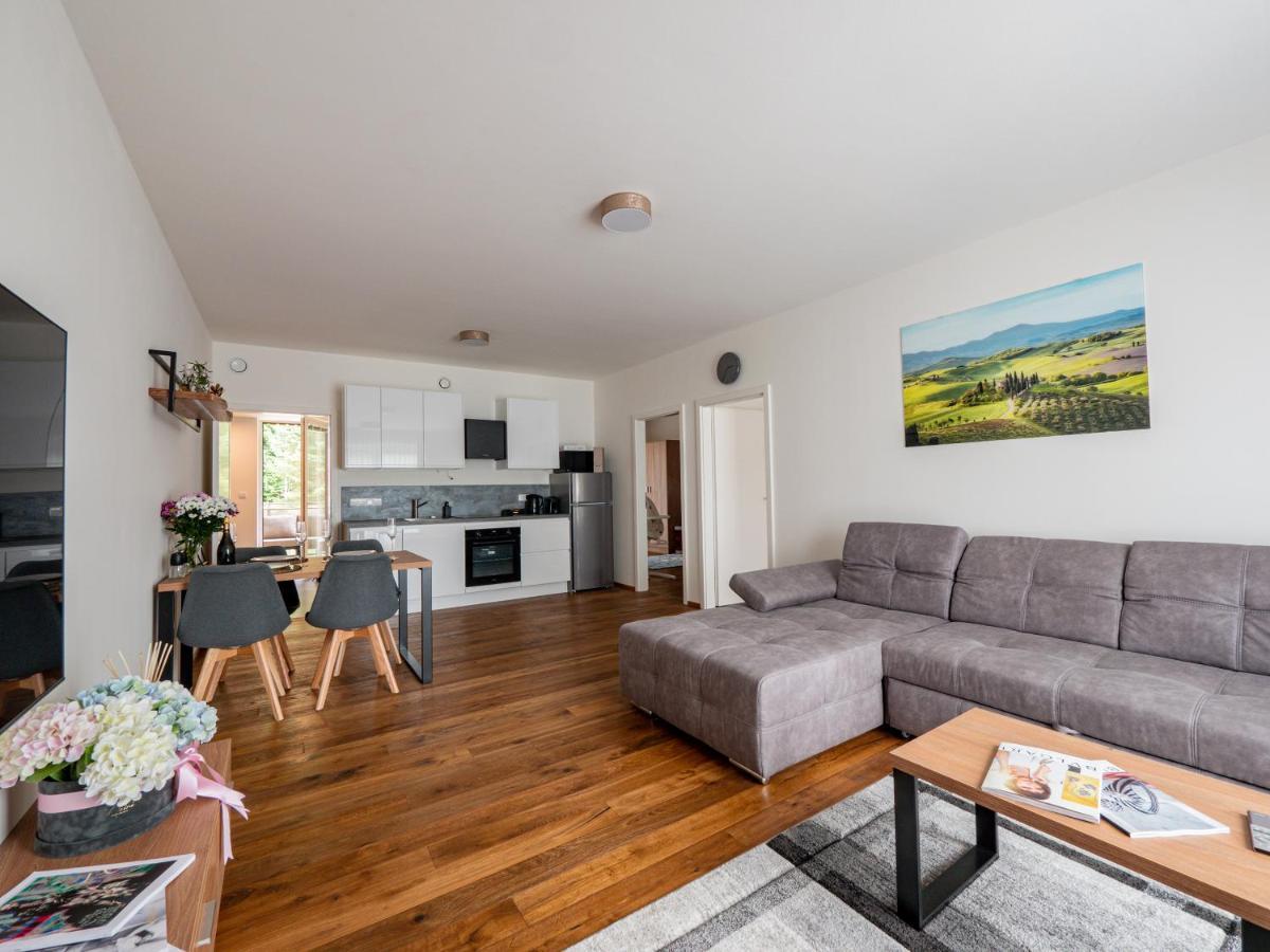 Apartmany Resort Vrchlabí Kültér fotó